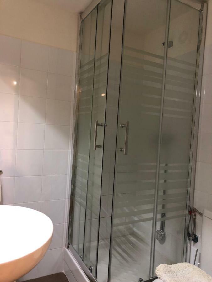 Hostal Di Verena Puigcerdà Esterno foto